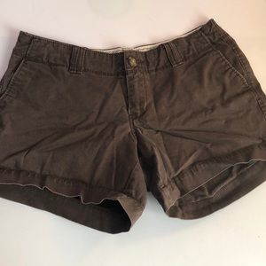 brown shorts